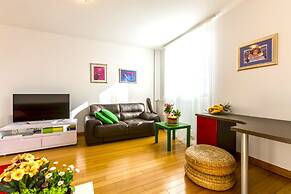 Split Apartments with Hotel Service