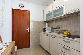 Split Apartments with Hotel Service