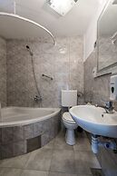 Split Apartments with Hotel Service