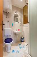 Split Apartments with Hotel Service