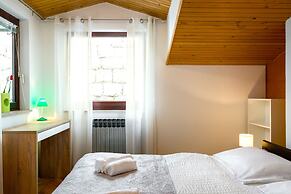 Split Apartments with Hotel Service