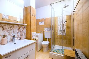 Split Apartments with Hotel Service