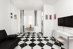 Split Apartments with Hotel Service