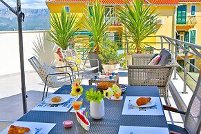 Split Luxury Collection