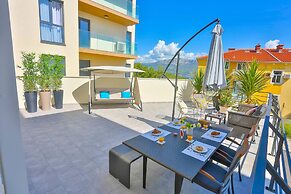 Split Luxury Collection