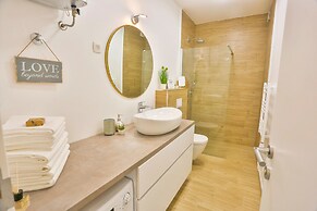 Split Luxury Collection