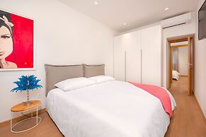 Split Luxury Collection