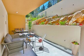 Split Luxury Collection