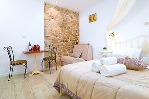 Gaius Aurelius Valerius