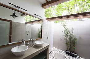 KeRensia Private Pool Villas