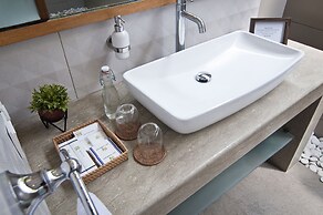 KeRensia Private Pool Villas