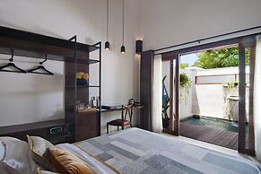 KeRensia Private Pool Villas