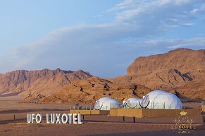Wadi Rum UFO Luxotel - Campsite