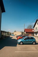 London Rooms Zagreb Airport