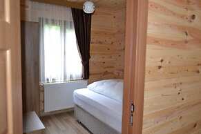 Uzungol Bungalow House