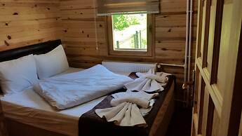 Uzungol Bungalow House