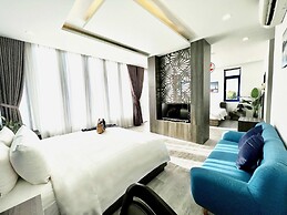 Chez Mimosa Hoi An Blue Villa