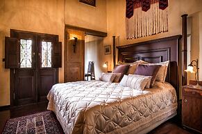 Lemuria Manor, Wine Dark Sea Villas