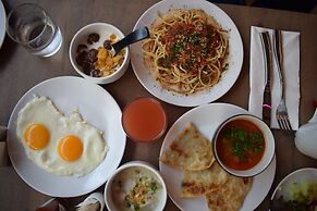 Aspira One Sutthisan