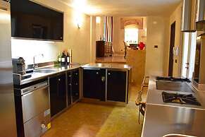 Villa della Torre in Città