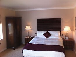 The Villa Wrea Green