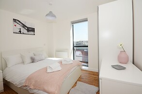 Leeds Urban Square Apartments