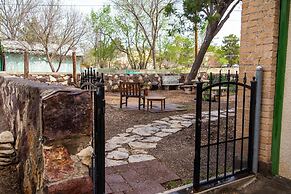 The Blue Room - Charming Studio, Great Location!  by RedAwning