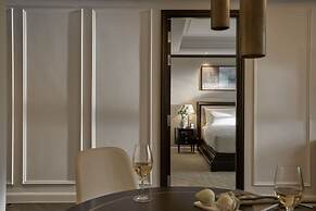 Mai House Saigon Hotel