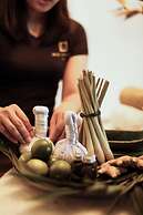 Mai House Saigon Hotel