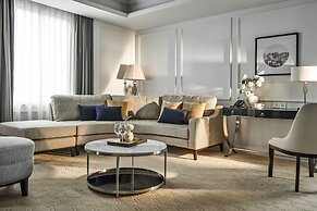 Mai House Saigon Hotel