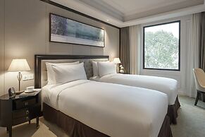 Mai House Saigon Hotel