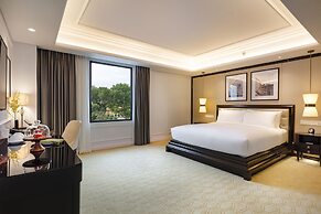 Mai House Saigon Hotel