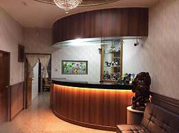 Oriental Hotel