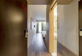 Moov Hotel Porto Centro