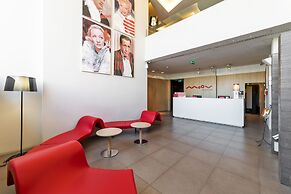 Moov Hotel Porto Centro