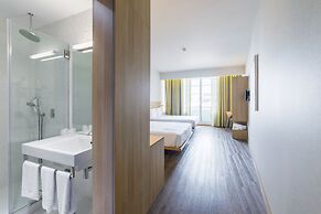 Moov Hotel Porto Centro