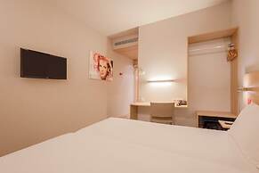 Moov Hotel Porto Centro