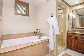 Ritz Carlton Vail #212 2 Bedroom Condo by RedAwning