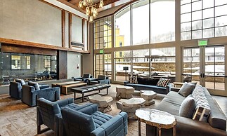 Ritz Carlton Vail #212 2 Bedroom Condo by RedAwning