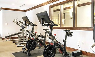 Ritz Carlton Vail #212 2 Bedroom Condo by RedAwning