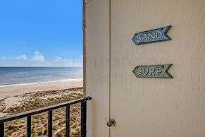 Beach Cottage Look Condo, Ocean View from Spacious Balcony by RedAwnin