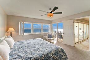 Beach Cottage Look Condo, Ocean View from Spacious Balcony by RedAwnin