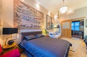 Venus Apartments - The Actor´s Den