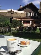 Le Chalet - Hotel Restaurant
