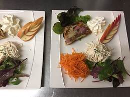 Le Chalet - Hotel Restaurant