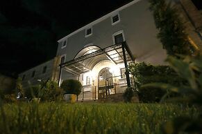 Borgo Pilotti Hotel & Restaurant