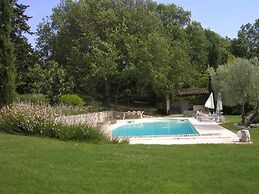 Les Suites du Midi