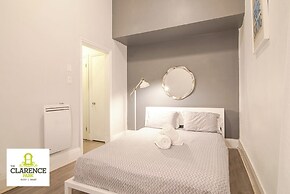 The Clarence Park - Hostel