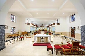 SDivine Fátima Hotel