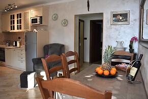 Apartments Konoba 224